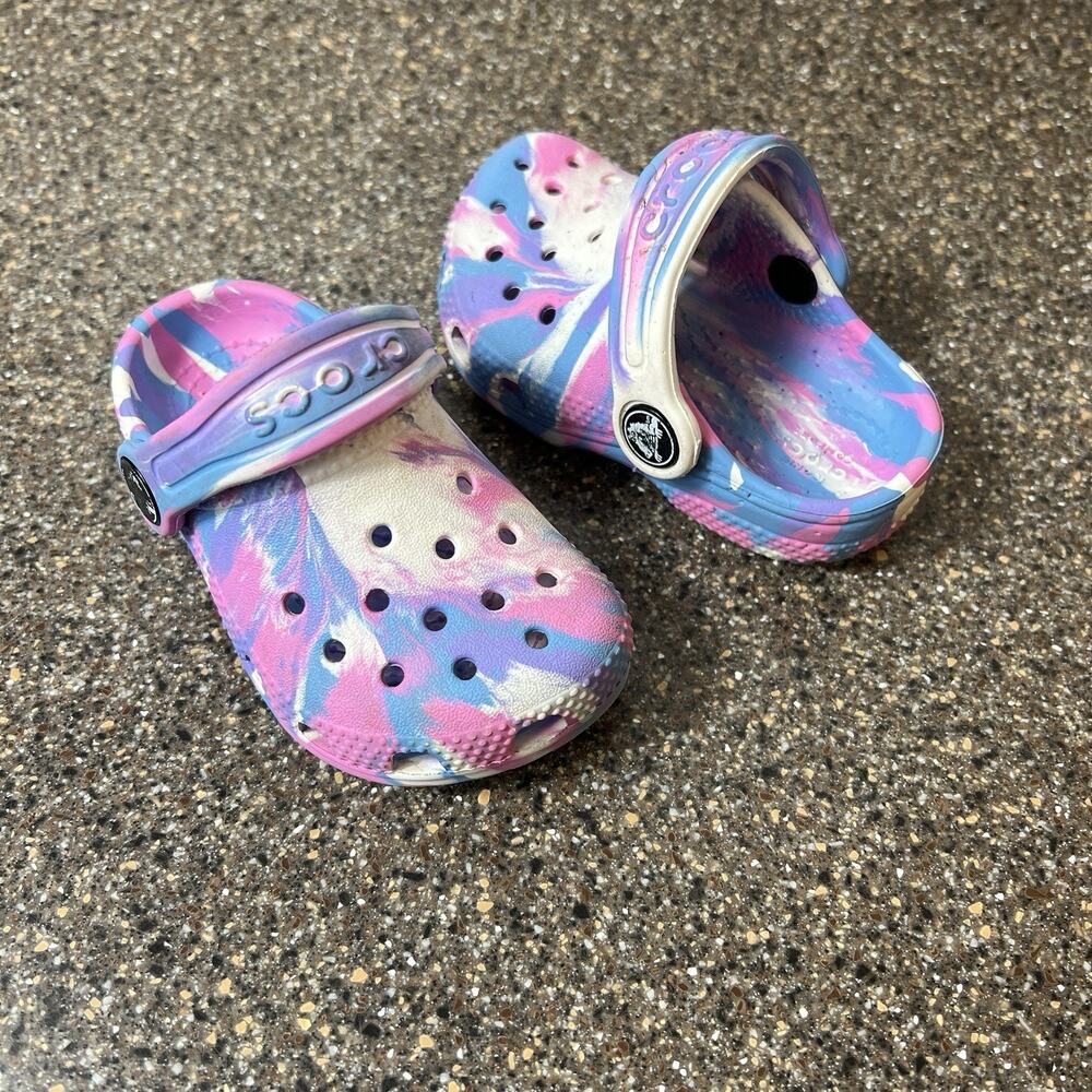 Crocs Iconic Comfort Little Kids Infant Size 5 Multicolor Tie Dye Clogs Slip On